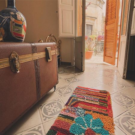 Antica Dimora Dei Nonni Bed & Breakfast Lecce Dış mekan fotoğraf